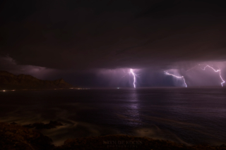 lightning storm cape town